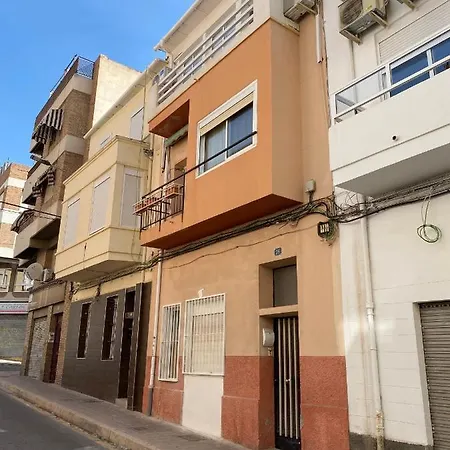 Cozy In Centre Of Near Plaza De Toros * Alicante