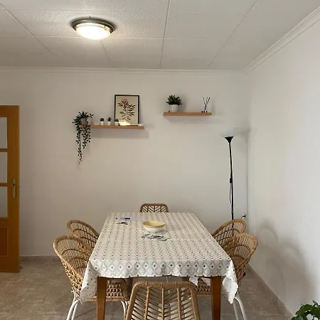 Cozy In Centre Of Near Plaza De Toros * Alicante